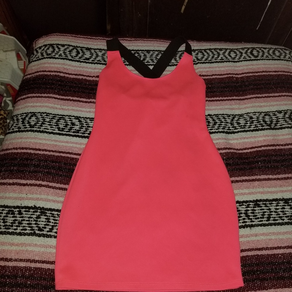 Neon tank